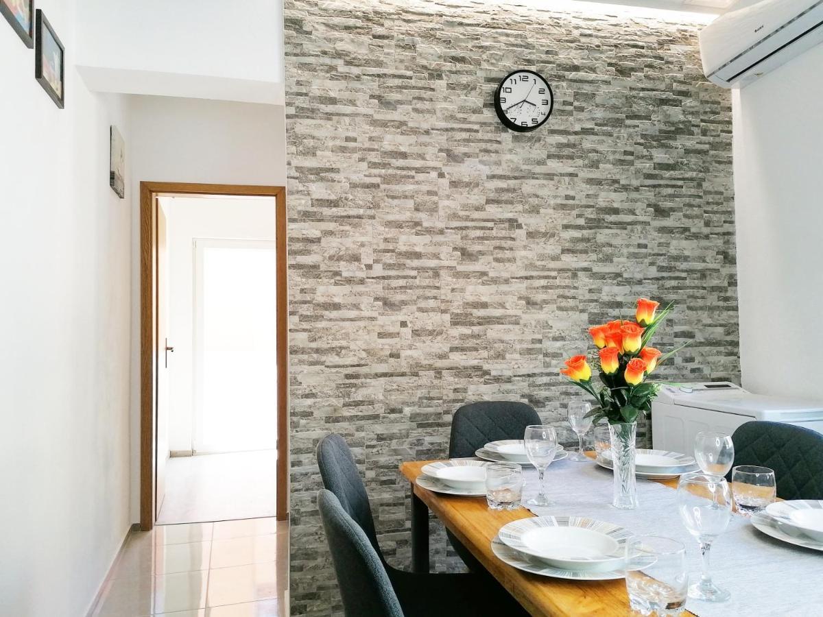 Apartmani Buljubasic Baška Voda Kültér fotó