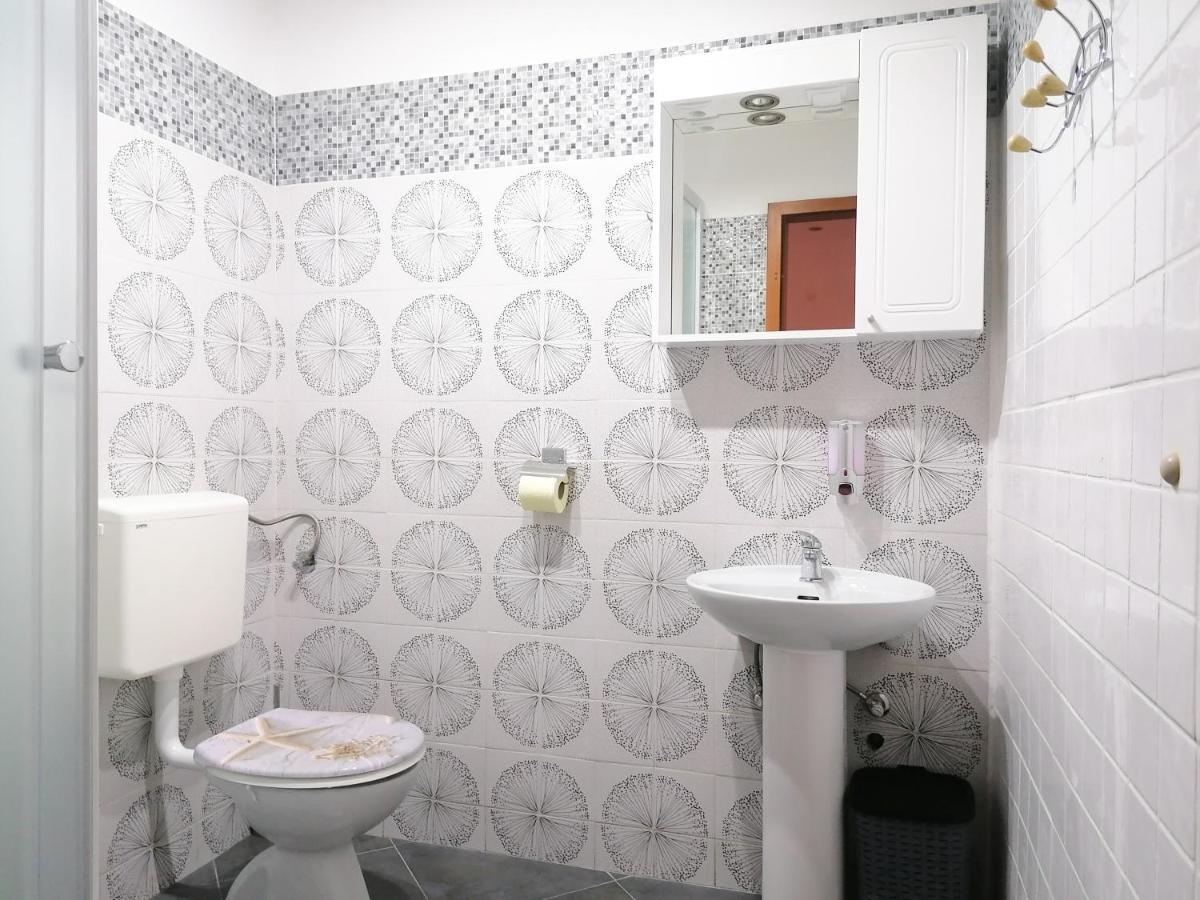 Apartmani Buljubasic Baška Voda Kültér fotó