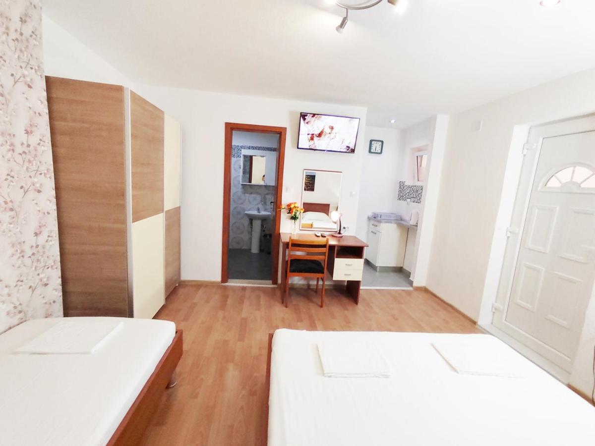 Apartmani Buljubasic Baška Voda Kültér fotó
