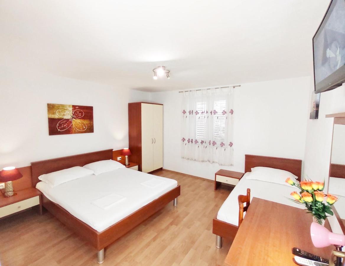 Apartmani Buljubasic Baška Voda Kültér fotó
