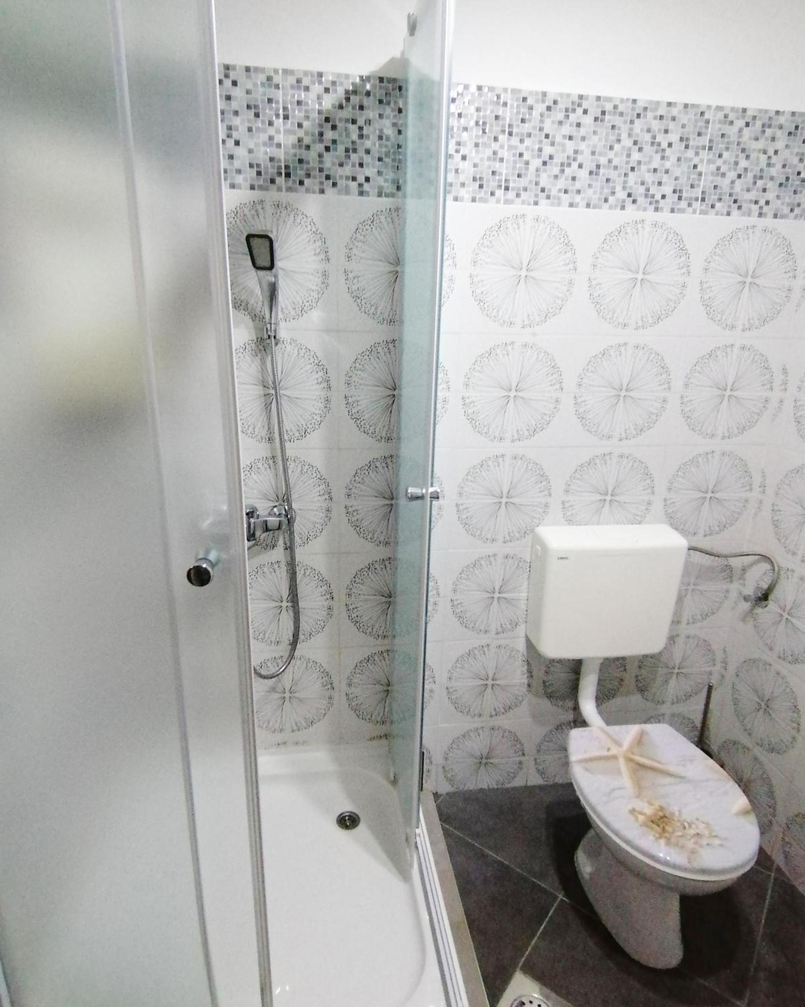 Apartmani Buljubasic Baška Voda Szoba fotó