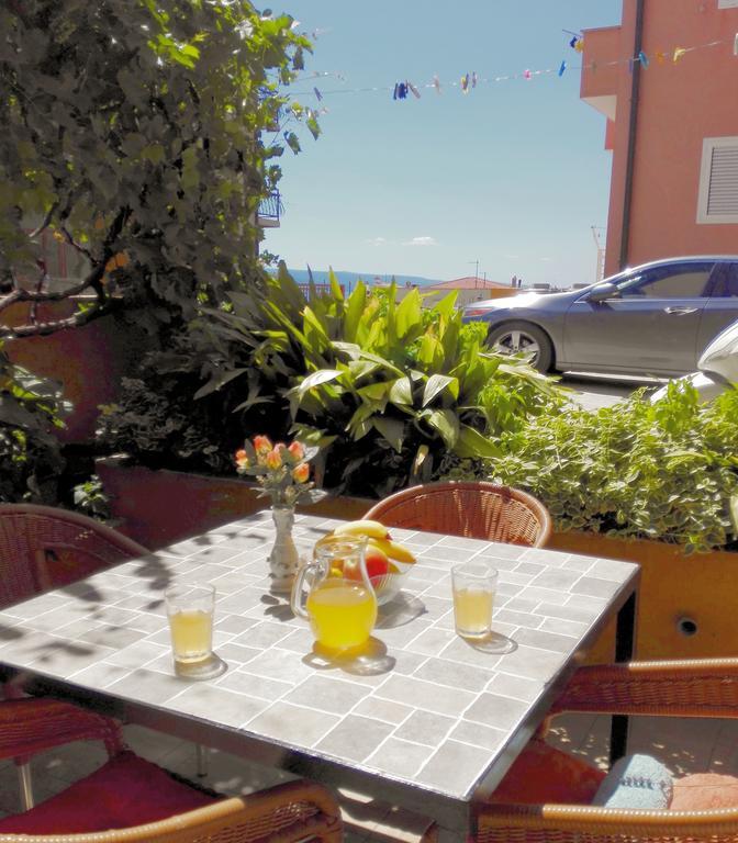Apartmani Buljubasic Baška Voda Kültér fotó